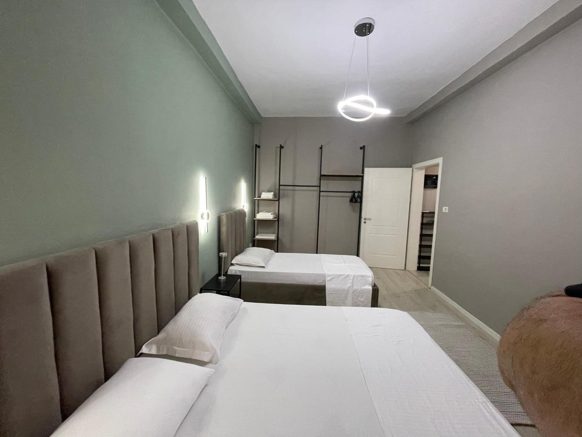 Green Apt Blloku Tirana Eksteriør billede